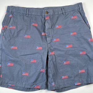 Orvis Men's blue shorts with embroidered American flag Sz 42